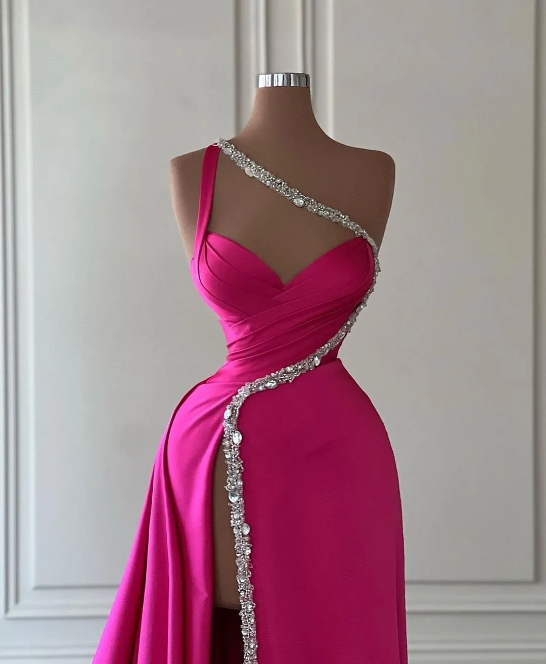 Beautiful Long Fuchsia One Shoulder Jewels Sleeveless Prom Dress With Slit